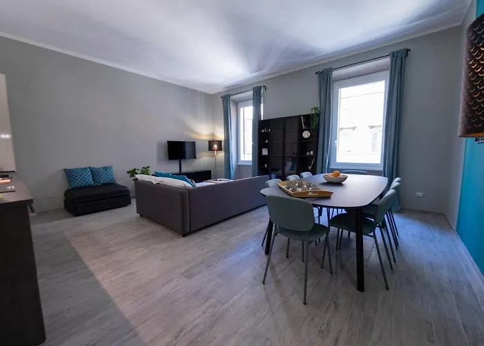 The Rent - Close To Termini Station * Рим